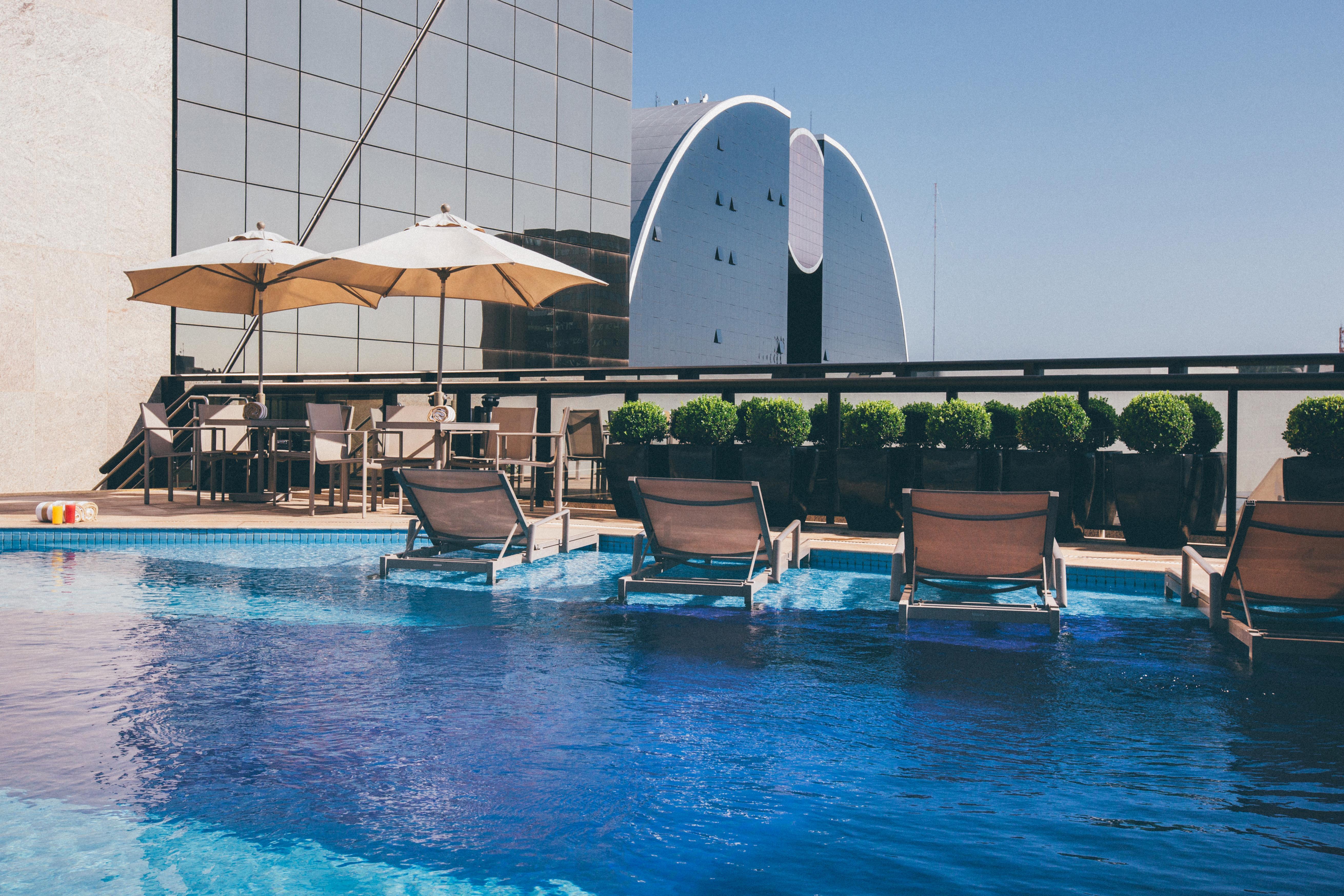 ホテル クリナン Hプラス プレミアム ブラジリア エクステリア 写真 Rooftop pool