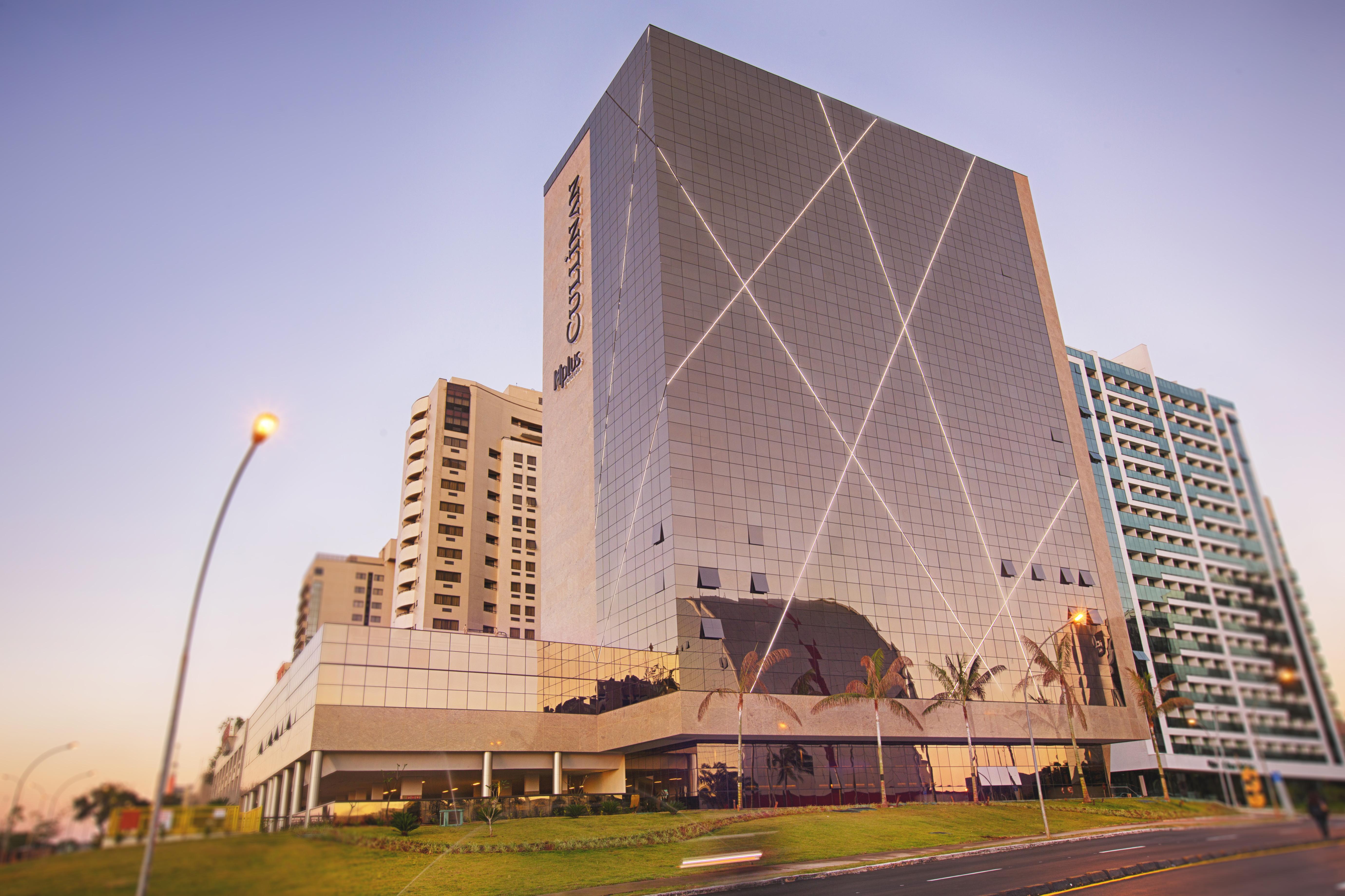 ホテル クリナン Hプラス プレミアム ブラジリア エクステリア 写真 The Standard Bank Centre, Sandton, Johannesburg